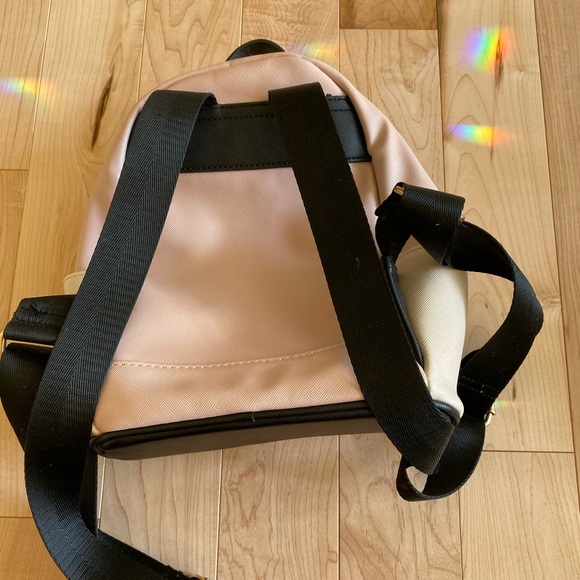 Mini pink backpack - Picture 2 of 3